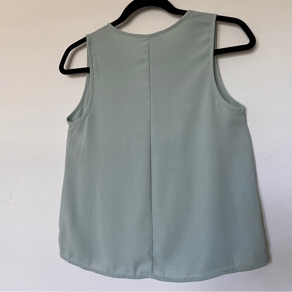 Chloe & Katie Womens Sleeveless Blouse Green Size Small Casual Layering Workwear - Picture 4 of 5